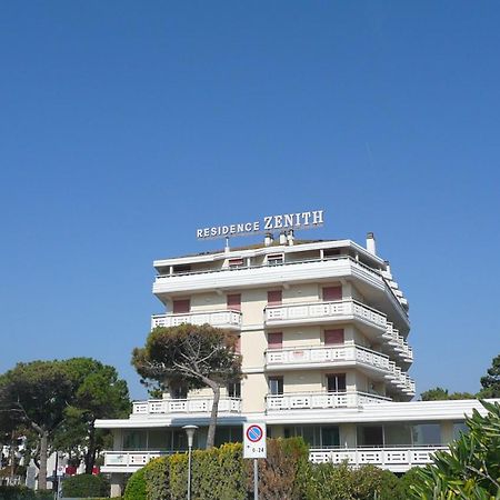 Residence Zenith Caorle Eksteriør billede